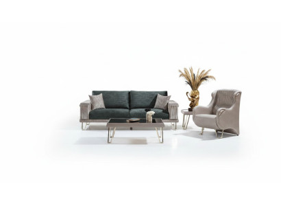 Soggiorno Set completo di divani Tre posti e poltrona Coppia di pezzi  Soggiorno Set completo di divani Tre posti e poltrona Coppia di pezzi