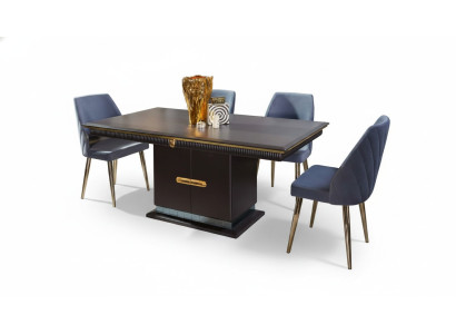 Set da pranzo di lusso in acciaio inossidabile. Tavolo da pranzo moderno con 4 sedie imbottite.   Set da pranzo di lusso in acciaio inossidabile. Tavolo da pranzo moderno con 4 sedie imbottite.