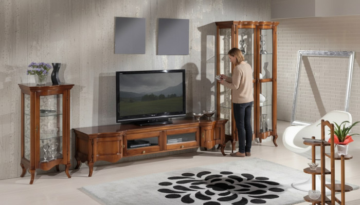 Mobili in stile italiano per soggiorno, set da 3 pezzi. Classico set di 2 vetrine marroni.