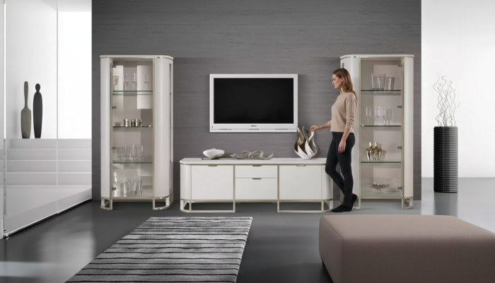 Set parete attrezzata 3 pezzi. Soggiorno 2x vetrina supporto TV. Garniture classica.