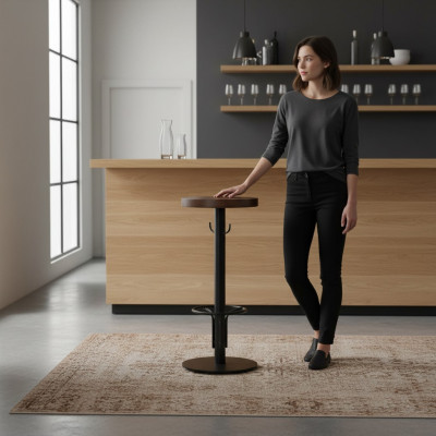 Tavolo da bar rotondo. Tavolo alto moderno in legno marrone. Mobili nuovi di design di lusso.