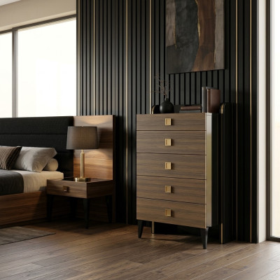 Mobile buffet di lusso in legno per sala da pranzo. Moderno design degli armadi. Nuovo arredamento di design.