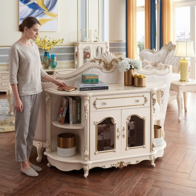 Madia in stile classico per l'arredamento del soggiorno