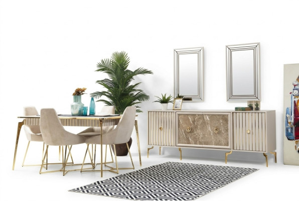 Tavolo da pranzo di lusso per 4 persone con sedie e credenza moderna.