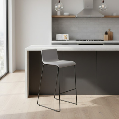 Alto sgabello grigio chiaro di lusso, sedie imbottite in stile mobili design.