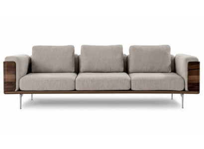 Sofà per soggiorno di lusso dal design moderno con braccioli design a tre posti.
