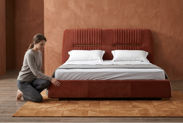 Design Letto matrimoniale rosso Strutture del letto Letti Letti in legno Tessuto Camera da letto Letto