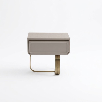 Comodino beige in acciaio inossidabile per camera da letto, tavolino in legno moderno.