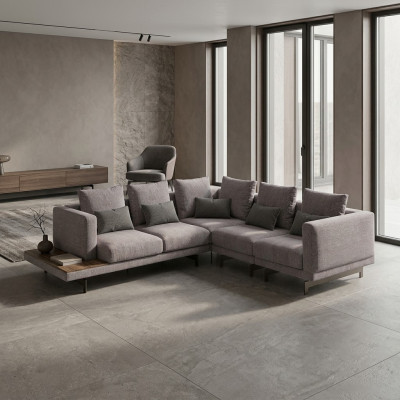 Divano ad angolo a forma di L grigio, design, tessuto di lusso per soggiorno.