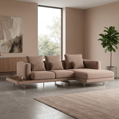 Divano angolare imbottito a L beige: mobili di design per il salotto.