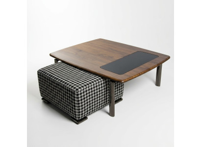 Tavolino moderno completo di design con sgabello per l'arredamento del soggiorno