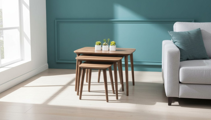 Set di tavolini rettangolari 3x per soggiorno sala da pranzo in legno marrone  Set di tre tavolini rettangolari per soggiorno sala da pranzo in legno marrone.