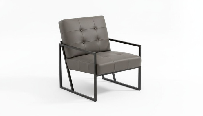 Salotto Poltrona Grigia Scuro con gambe in metallo e rivestimento in tessuto.