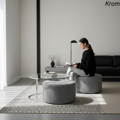 Set da salotto. Tavolino in vetro e metallo + pouf imbottito.