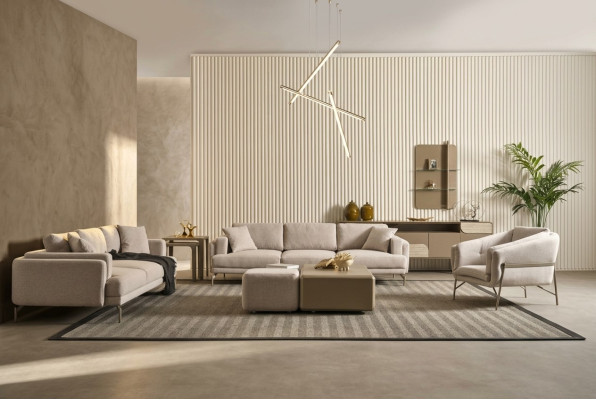 Set moderno per soggiorno con divani in tessuto beige, tavolini