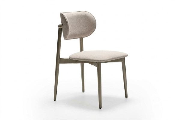 Sedia in tessuto beige dallo stile elegante per soggiorno e sala da pranzo
