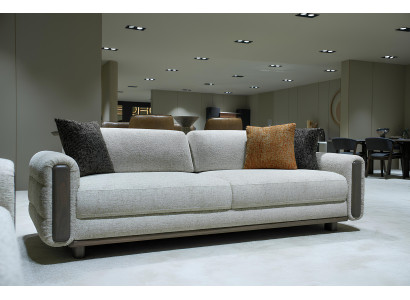 Weiße Wohnzimmer Sofagarnitur Polstersofa Designer Stoff 3-Sitzer