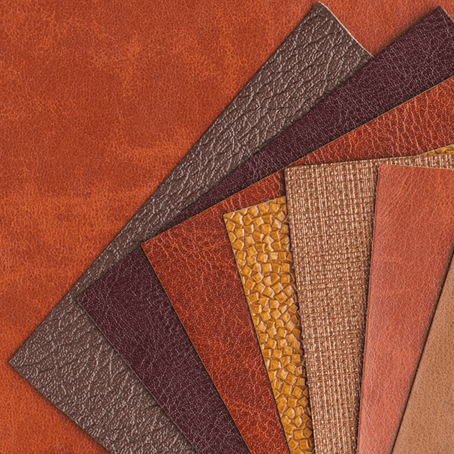 Divano in pelle che richiede particolare manutenzione